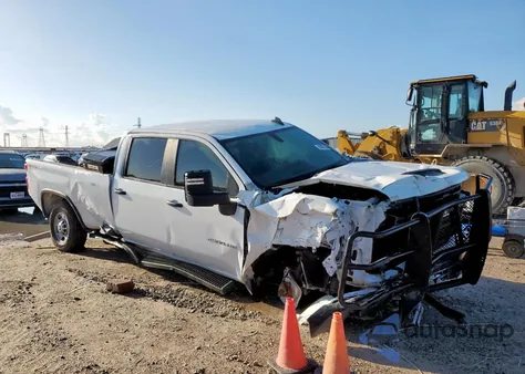 2024 Chevrolet Silverado K2500 Heavy Duty from USA, damaged, VIN 1GC1YLE75RF375560